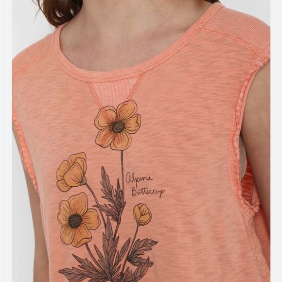 American Eagle Outfitters Tops - AE buttercup crop tank EUC